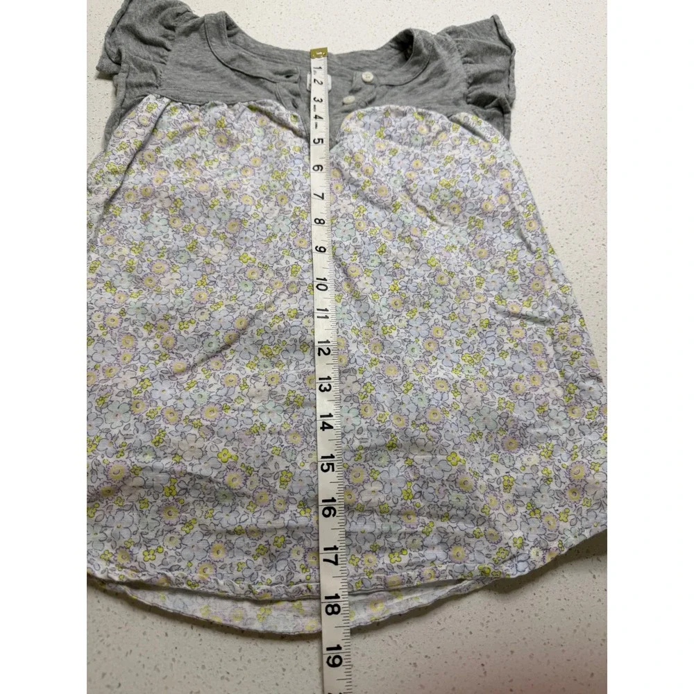 Baby Gap Toddler Girls Grey Floral Flutter Sleeve Henley Top 3T Mixed Media